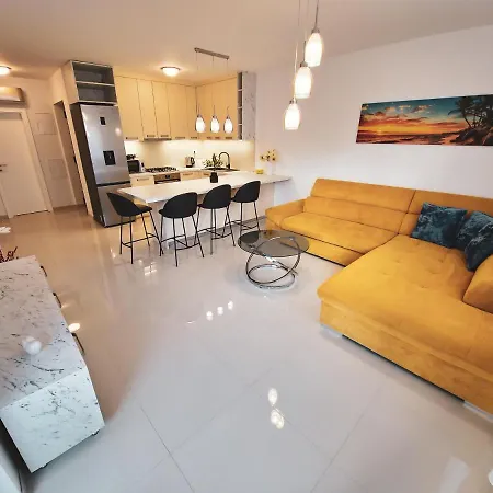 Klara Apartamento