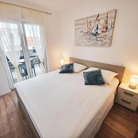 Apartment Klara