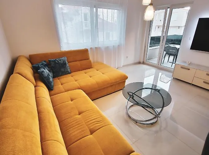 Apartment Klara Trogir